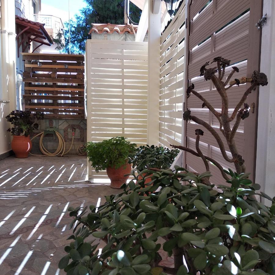 Alternative Country House 10 Minutes From Athens Airport Artemida  Bagian luar foto