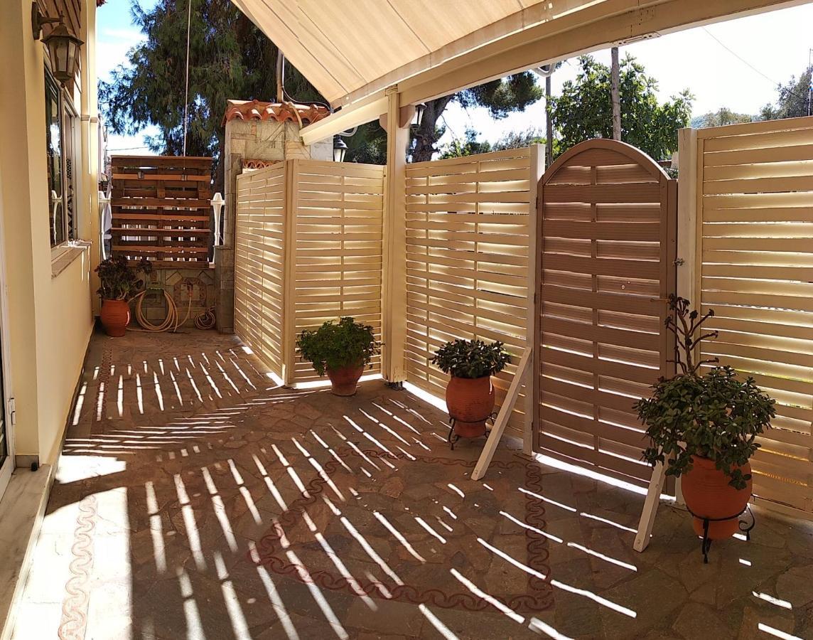 Alternative Country House 10 Minutes From Athens Airport Artemida  Bagian luar foto